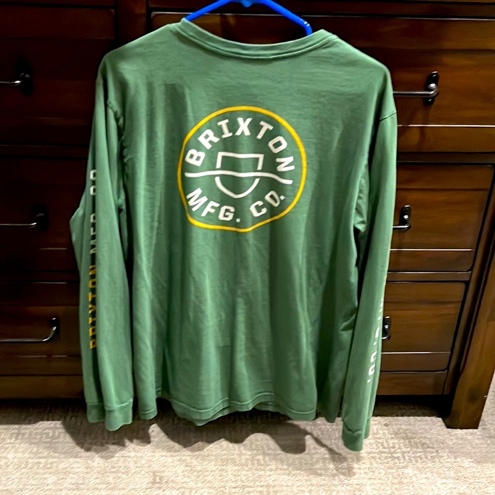 Brixton co. Lg long sleeve tee